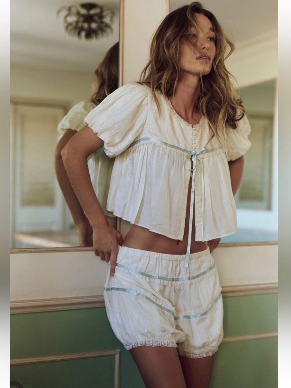 Free People Bali Sweetie Pie Set Tofu White Intimately Top Shorts Small XS NEW - Picture 11 of 11